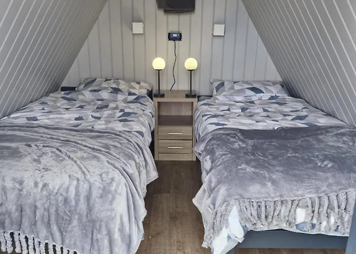 펜션 Corby House &